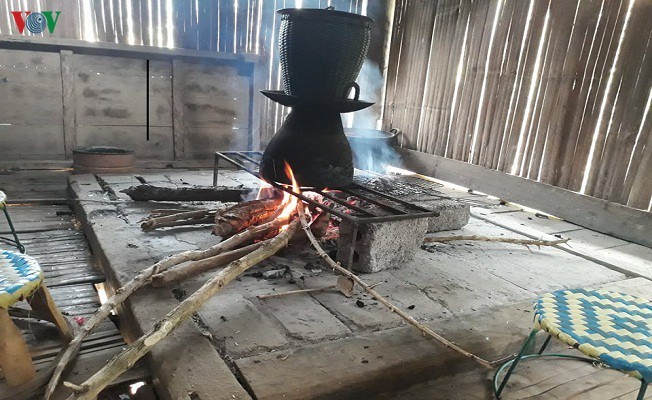 Ý nghĩa của bếp lửa nhà sàn trong đời sống người Thái Tây Bắc