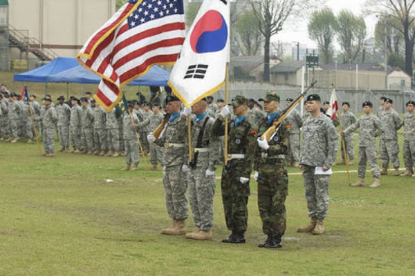 Chuyên gia đề xuất nối lại tập trận, Mỹ - Hàn có nên chọc giận Triều Tiên?