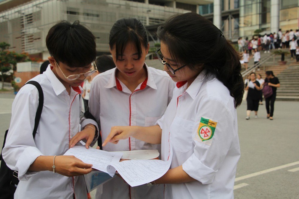 Công bố điểm thi và điểm chuẩn vào lớp 10 của 28 trường THPT tại Thái Bình