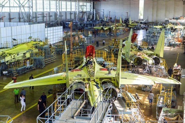 Forbes: Sukhoi cần 'học' Boeing mới có thể hoàn thiện 'siêu phẩm' Su-57