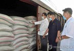 Triều Tiên dùng tàu hỏa chuyển gạo cứu trợ tới vùng biên giới phong tỏa