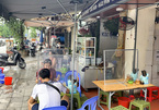 Hà Nội: Hàng quán đồng loạt lắp vách ngăn, thực khách xì xụp ăn uống