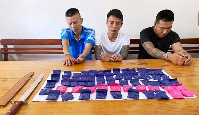 Nghệ An: Cuộc rượt đuổi ngoạn mục, tóm gọn nhóm đối tượng buôn ma túy trái phép