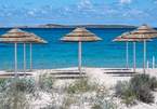 Khách du lịch lấy cát ở bãi biển Italy bị phạt hơn 1.000 USD