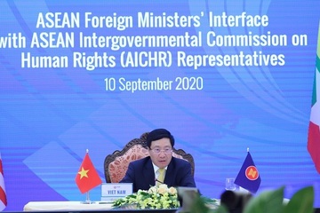 Các Bộ trưởng Ngoại giao ASEAN đối thoại với Ủy ban liên chính phủ ASEAN về nhân quyền