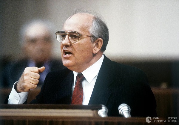 Ông Gorbachev nhắn nhủ gì người thắng trong cuộc đua tổng thống Mỹ?