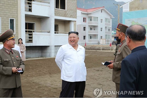 Em gái Chủ tịch Triều Tiên Kim Jong-un tái xuất sau 2 tháng
