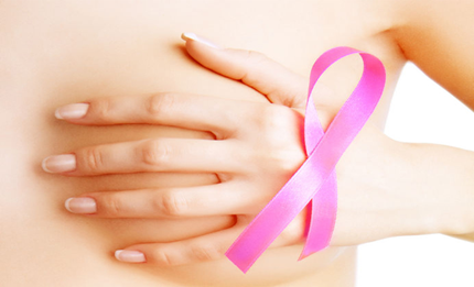 Thắp sáng màu hồng tại hai thành phố lớn phòng chống ung thư vú