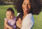 Serena Williams cứng rắn trên sân quần vợt nhưng “cực ngọt” khi làm mẹ