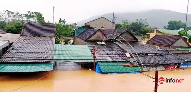 Nghệ An: Ngập sâu khắp các huyện, sơ tán triệt để người dân khỏi nơi nguy hiểm