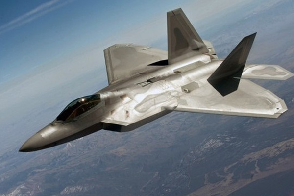 Mỹ lại tạo ‘địa chấn’ ở Trung Đông bằng ‘mãnh điểu’ F-22?