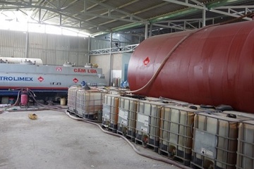 Phát hiện vụ sản xuất xăng giả quy mô lớn ở Vũng Tàu