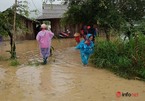 Đắk Lắk: Ngập nặng sau mưa lũ, hàng trăm hộ dân khu lòng hồ bị cô lập