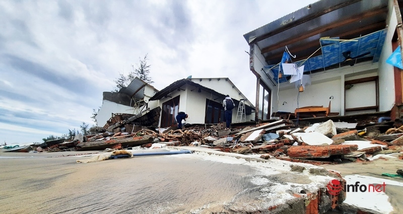 Hội An xơ xác sau bão 13, nhà cửa, hàng quán bị sóng đánh tan tác
