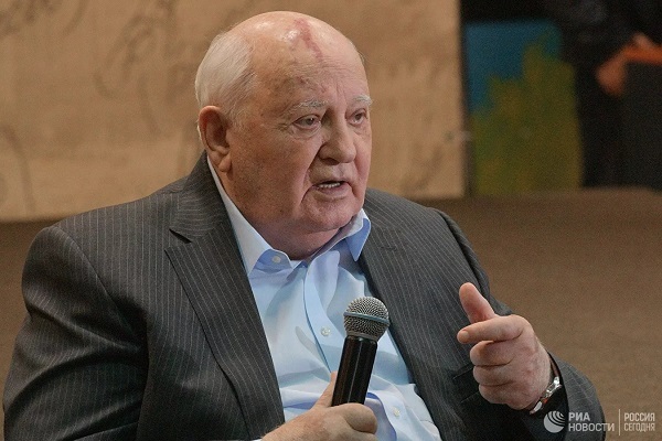 Ông Gorbachev có được quyền miễn truy tố trọn đời?