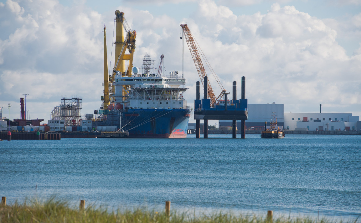 Tàu đặt đường ống Nord Stream 2 đã rời cảng Mukran của Đức?