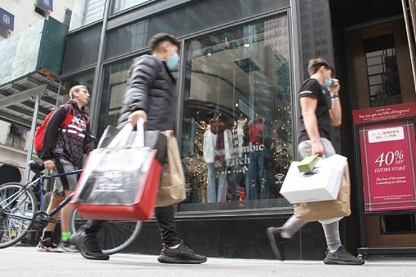 Người Mỹ chi tiêu kỷ lục cho mua sắm trực tuyến ngày Black Friday
