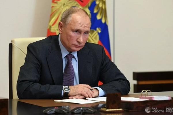 TT Putin tiết lộ việc Nga chế tạo tàu ngầm không người lái