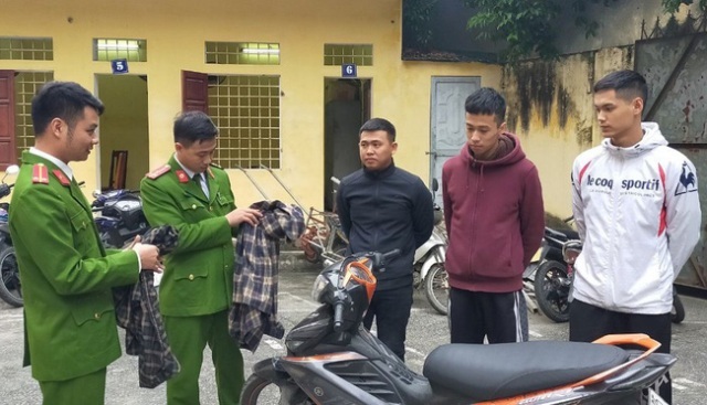 Xác định được 3 đối tượng ném chất bẩn vào nhà phóng viên ở Thanh Hóa