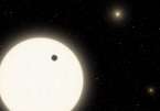 NASA bất ngờ tìm thấy hành tinh lạ với 3 mặt trời