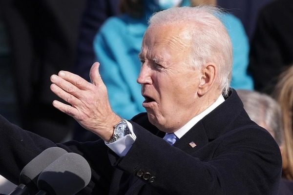 Chiếc đồng hồ Rolex của ông Biden có giá bao nhiêu?
