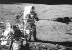 Sự thật về quả bóng golf đầu tiên xuất hiện trên Mặt trăng