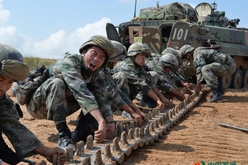 Trung Quốc tăng chi tiêu quân sự