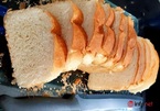 Cách làm bánh mì gối trắng mềm xốp mịn như nhà hàng