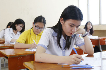 Học sinh, giáo viên mong ngóng nhưng Hà Nội chưa có quyết định lùi lịch thi vào lớp 10