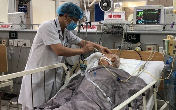 TP.HCM: Thêm 3 bệnh nhân nhập viện nghi ngộ độc patê chay