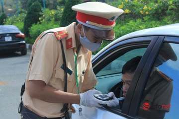 Lâm Đồng: Trong 2 tuần, xử lý 25 tài xế vi phạm về nồng độ cồn