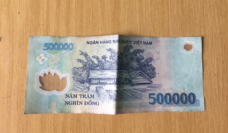 “Bóc gỡ” đường dây vận chuyển, lưu hành tiền giả ở huyện miền núi Quảng Nam