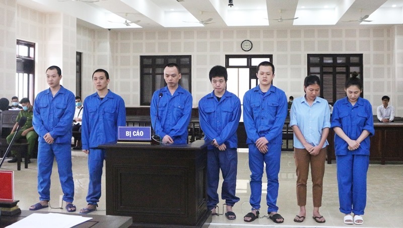 Tổ chức cho 14 người Trung Quốc nhập cảnh và ở “chui”, 7 bị cáo lĩnh án tù