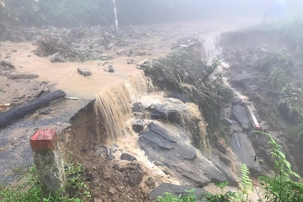 Bắc Bộ, Thanh Hóa, Nghệ An mưa to, đề phòng mưa đá, sạt lở đất