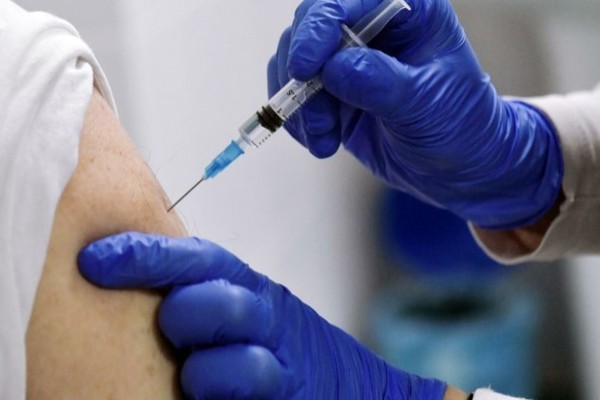 Đi tiêm phòng zona, người đàn ông Hàn Quốc bị tiêm nhầm vắc-xin Covid-19