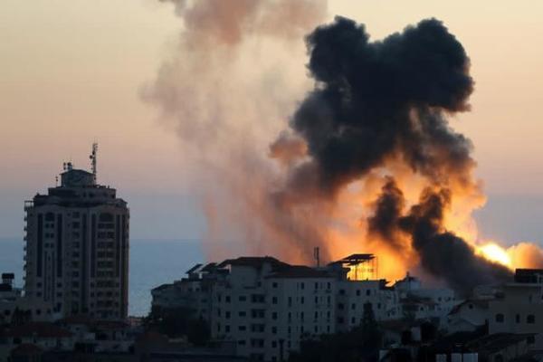 Xung đột ở dải Gaza ngày càng nóng, số người chết tiếp tục tăng