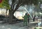 Cháy quán bia ở Hà Nội lúc giữa trưa, nhiều tài sản bị thiêu rụi