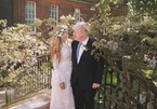Thủ tướng Anh ‘khoe’ ảnh cưới lần thứ 3