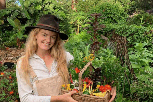 Khu vườn thơ mộng của cô gái 27 tuổi với tư duy 'làm vườn là phương pháp trị liệu tuyệt vời'