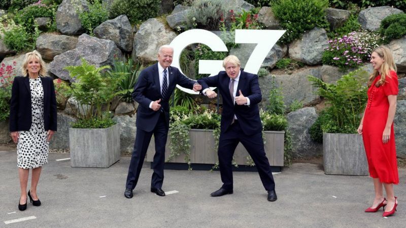 Khoảnh khắc thoải mái của các nhà lãnh đạo bên lề Hội nghị G7 tại Anh