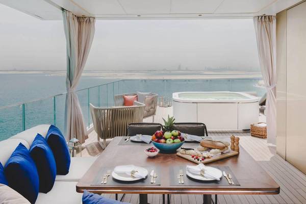 Chiêm ngưỡng biệt thự bảy nổi ba chìm xa hoa đắt đỏ bậc nhất trên biển ở Dubai