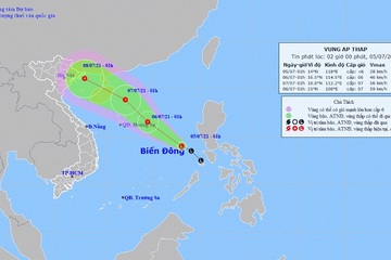 Vùng áp thấp đi vào Biển Đông, Hà Nội mưa dông nhiều ngày