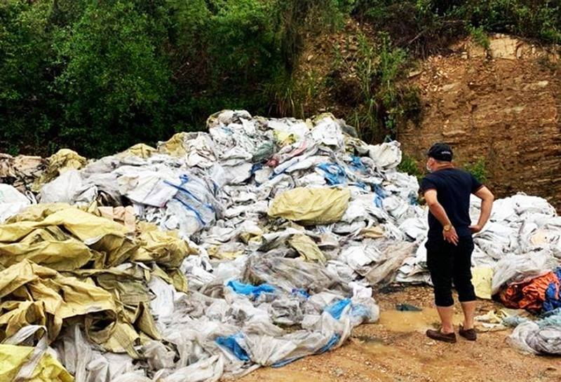 Quảng Nam: Bắt quả tang cơ sở mua bán phế liệu gây ô nhiễm môi trường