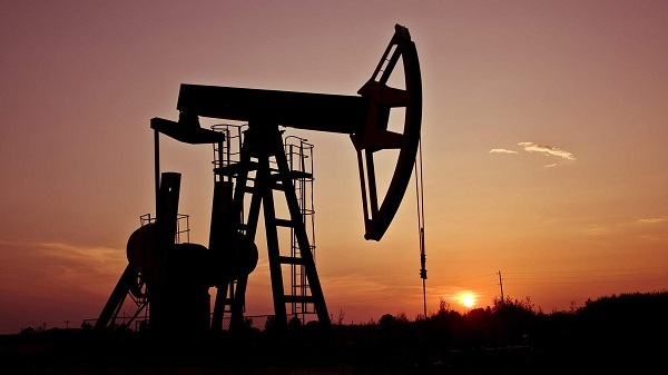 Tại sao OPEC+ đồng ý gia hạn thỏa thuận dầu mỏ đến hết năm 2022?