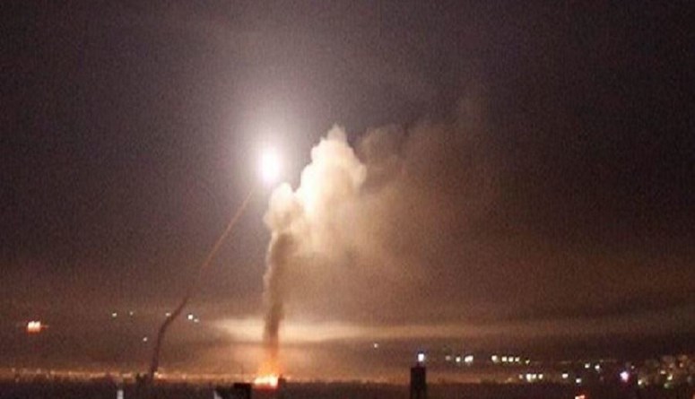 Israel phóng tên lửa vào lãnh thổ Syria trong đêm