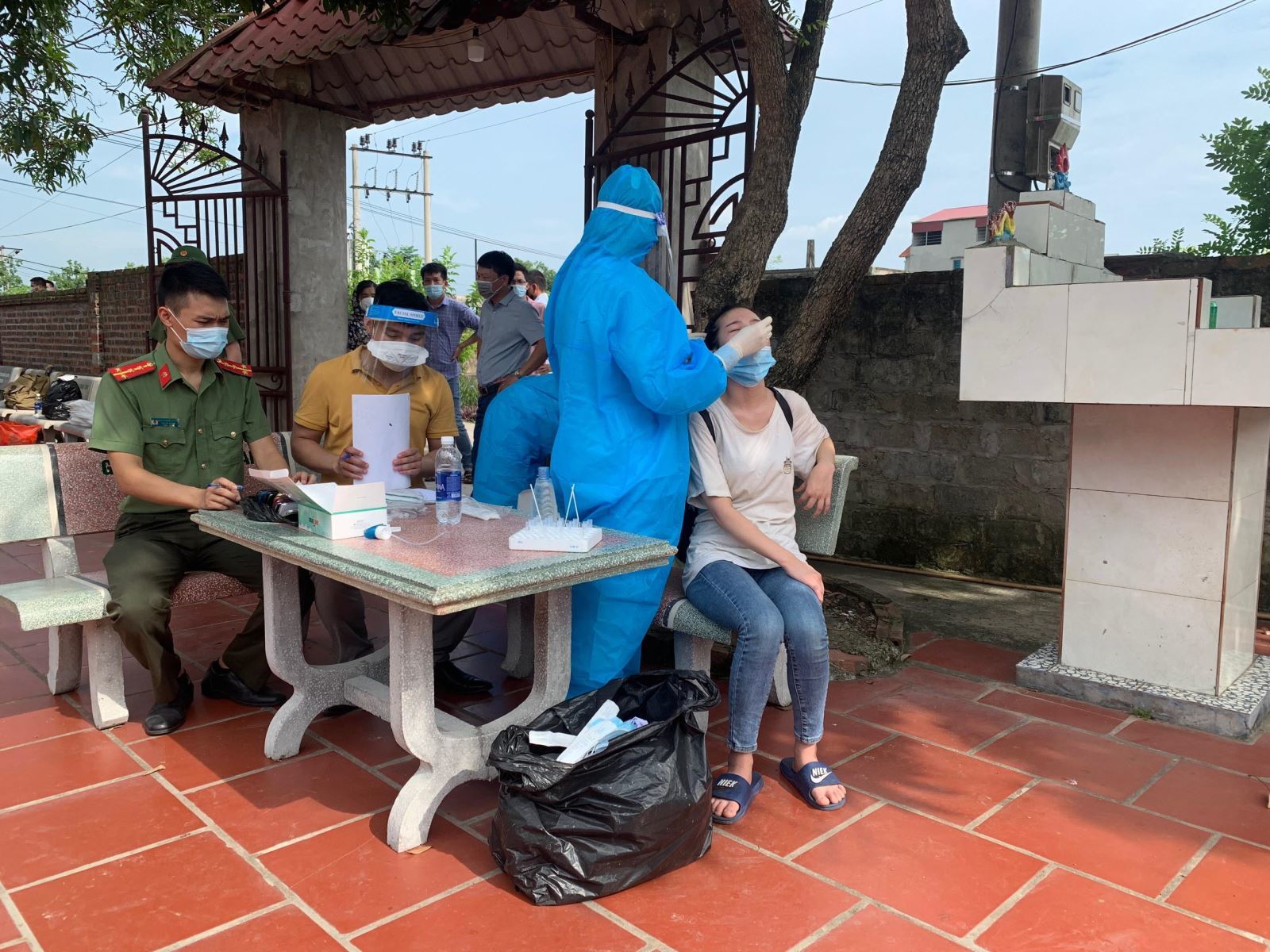 Phát hiện 20 người Trung Quốc nhập cảnh trái phép vào Việt Nam