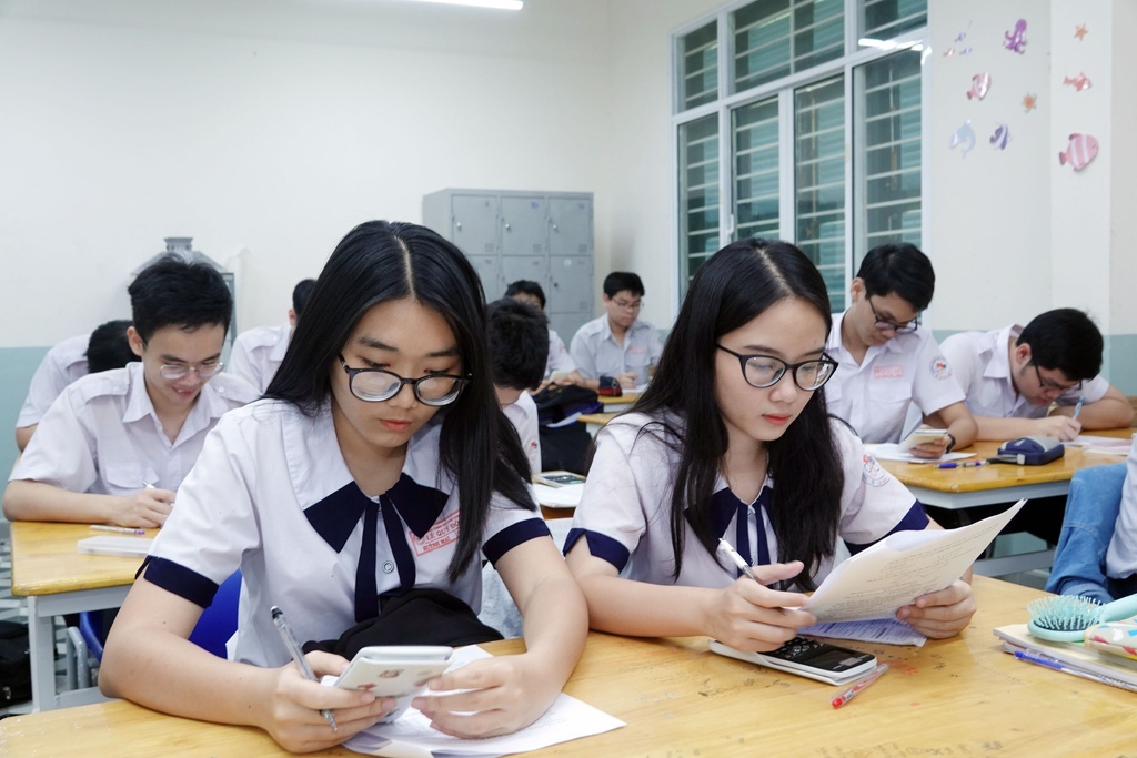 Bất ngờ có hơn 24.000 điểm 10 thi tốt nghiệp THPT, Hà Nội dẫn đầu cả nước