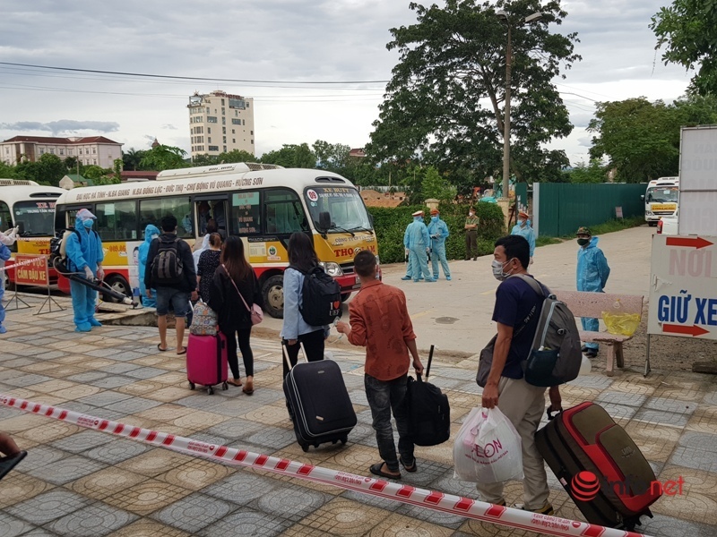 Hình ảnh chuyến tàu đưa 814 người con Hà Tĩnh từ Tp.HCM về quê nhà an toàn