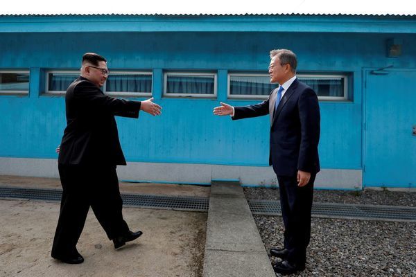 Hai nhà lãnh đạo Hàn – Triều sắp họp thượng đỉnh, xây lại văn phòng liên lạc chung