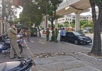 Chiến sĩ công an bị nam thanh niên đi xe máy tông trúng ở chốt kiểm dịch nhập viện